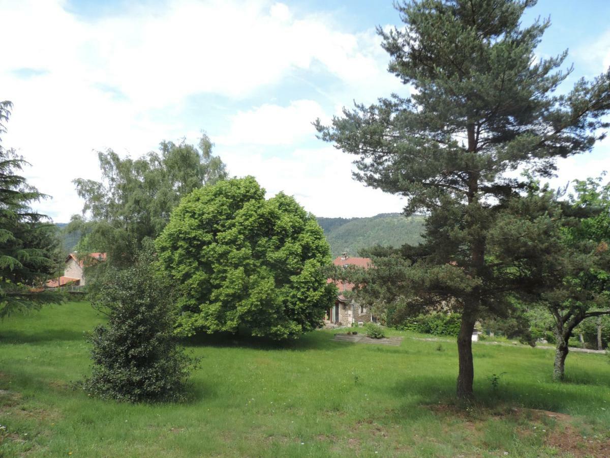 Se Reconnecter A La Nature Au Gite 3 Etoiles De Montager A Saint Andre De Chalencon Exterior photo